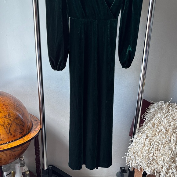 INC International Concepts Dark Green Velvet Long Sleeve Dress - Picture 2 of 6